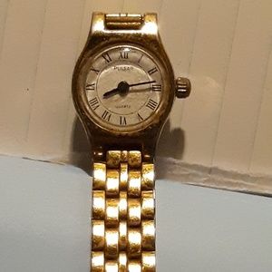 Gold toned pulsar womens watch